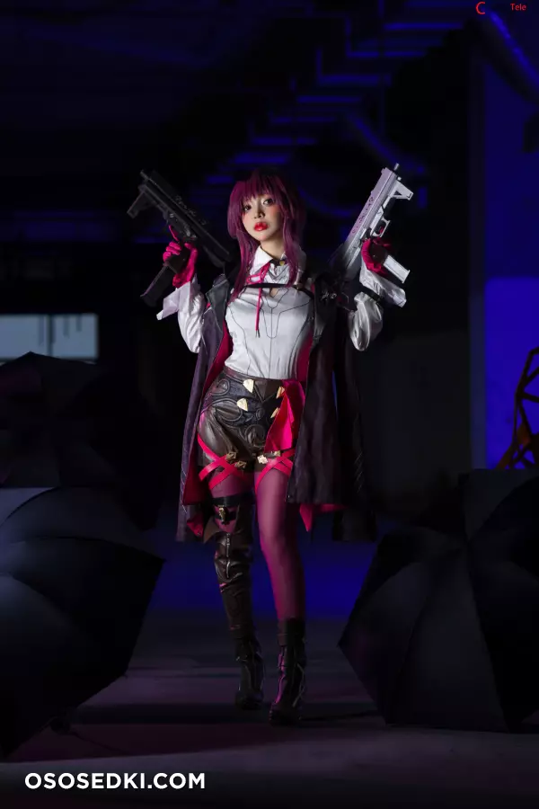 Umeko J cosplay Kafka - Honkai:Star Rail - 12