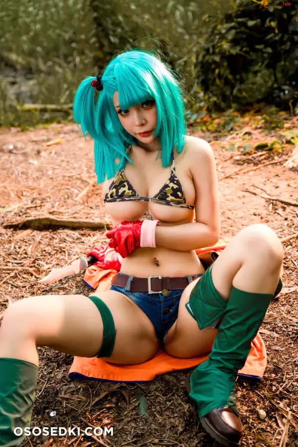 Umeko J cosplay Bulma - Dragon Ball - 29