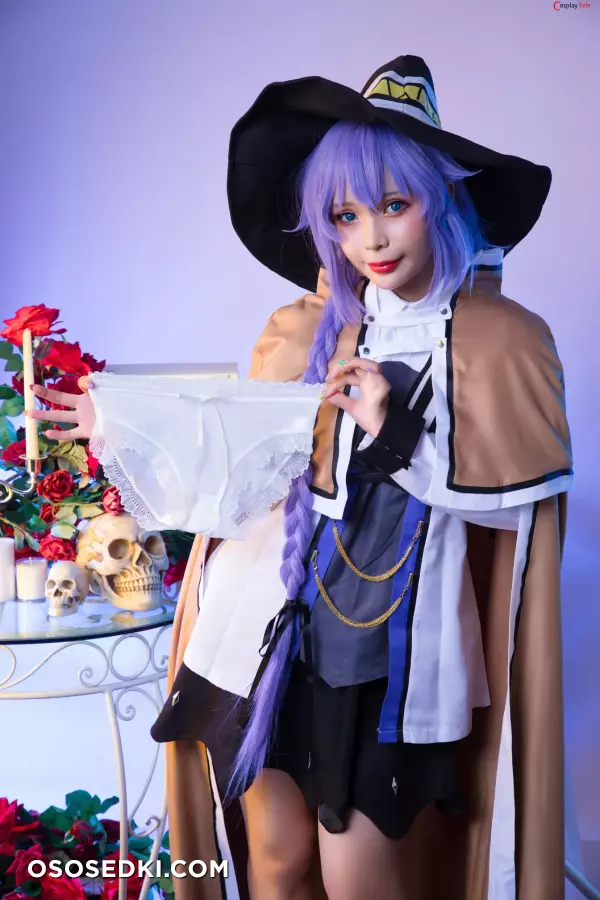 Umeko J cosplay Roxy Migurdia - Mushoku Tensei - 10