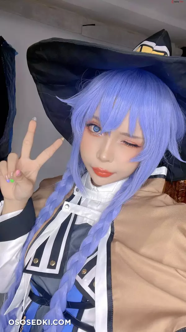 Umeko J cosplay Roxy Migurdia - Mushoku Tensei - 109