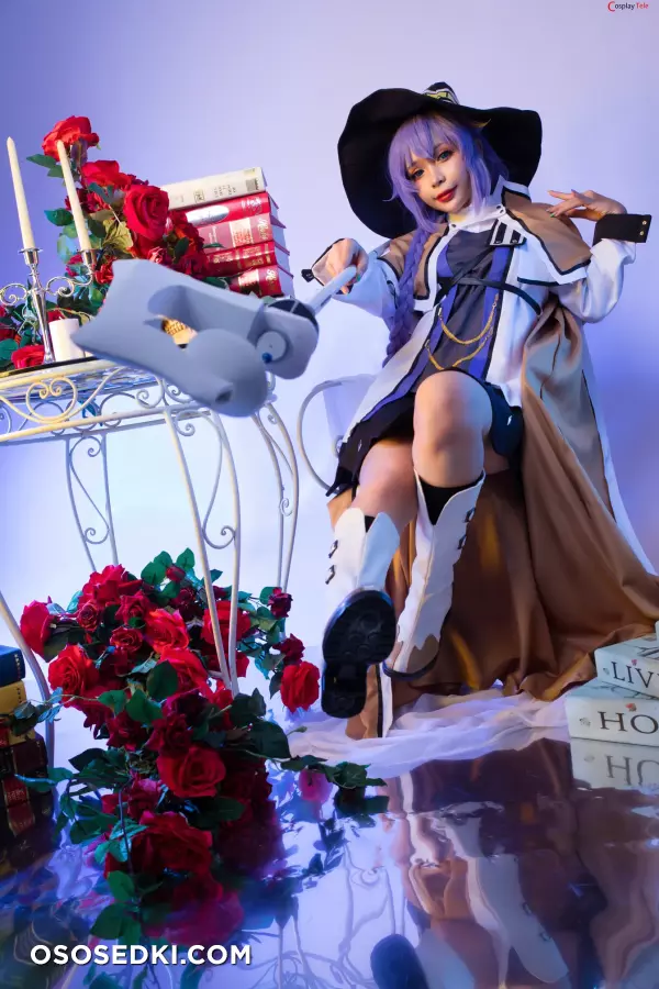 Umeko J cosplay Roxy Migurdia - Mushoku Tensei - 3