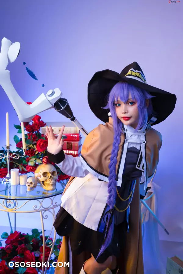 Umeko J cosplay Roxy Migurdia - Mushoku Tensei - 8