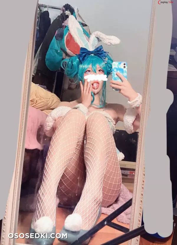 狍崽子 (Naixiloli) cosplay Gwen - League of Legends - 4