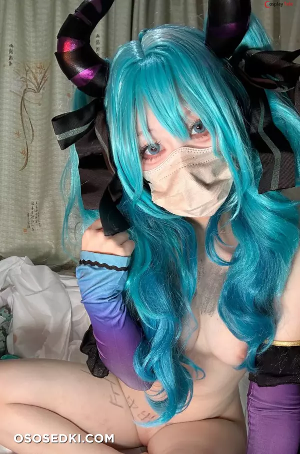 狍崽子 (Naixiloli) cosplay Gwen - League of Legends - 41