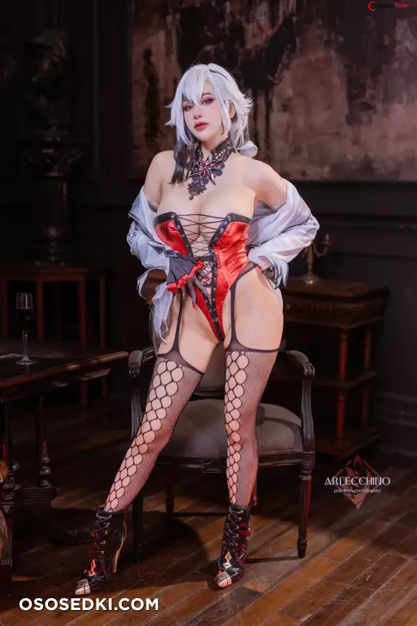 Byoru (ビョル) cosplay Arlecchino Dress - Genshin Impact - 4