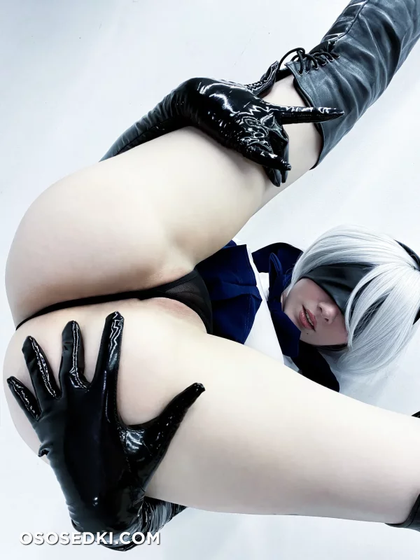 Omi Cos - 2b - Nier Automata - 49