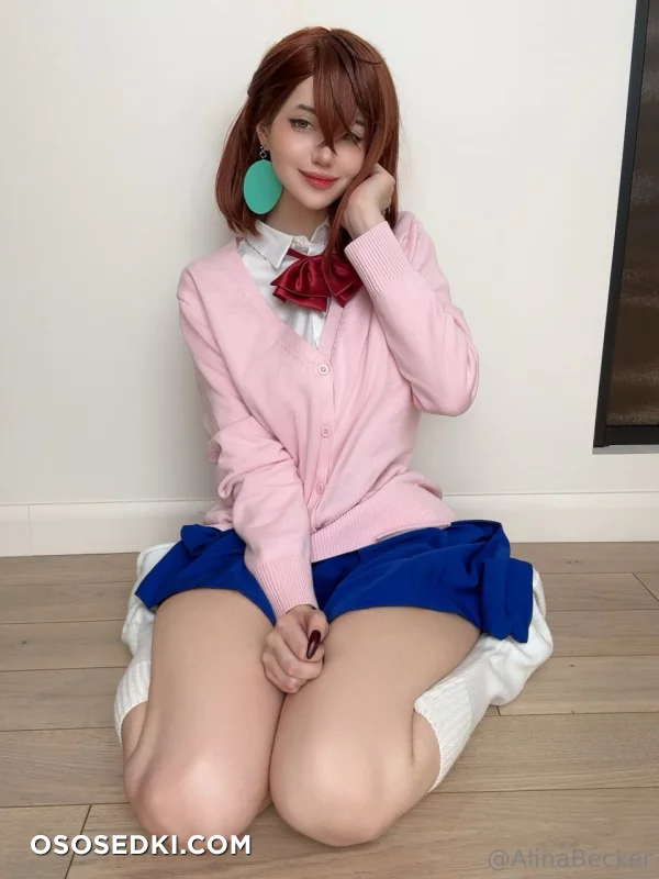 Alina Becker - Momo Ayase - Dandadan - 10