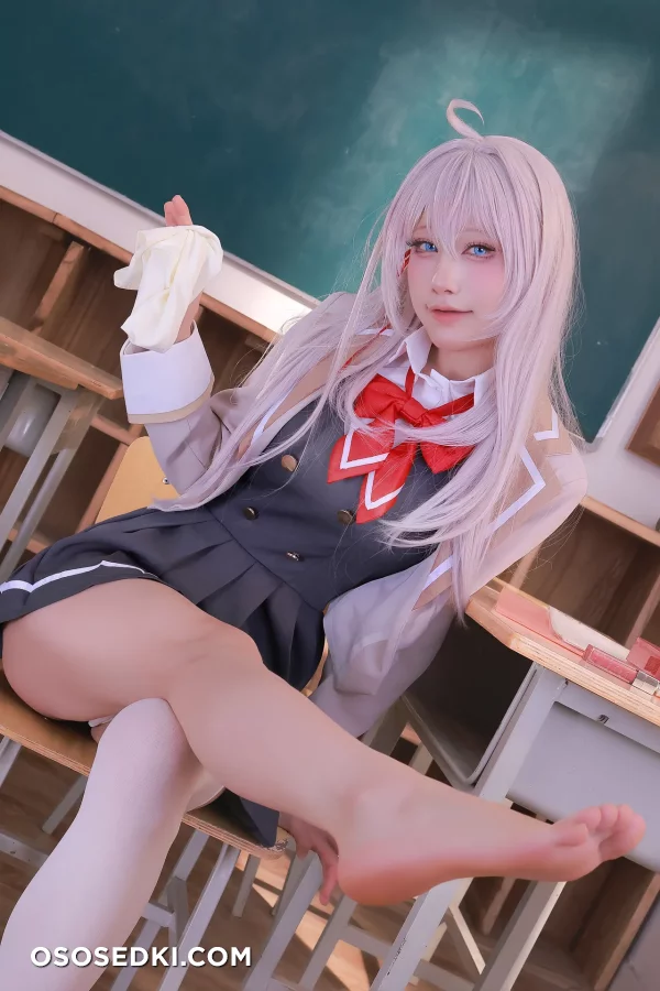 Aqua Area - Alisa Mikhailovna Kujou - Tokidoki Bosotto Russia-go De Dereru Tonari No Alya-san - 19