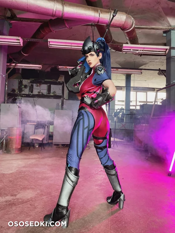 Alina Becker - Widowmaker x Tracer - 40