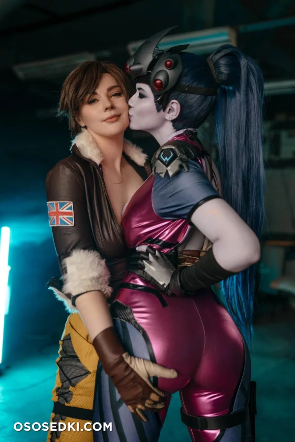 Alina Becker - Widowmaker x Tracer - 7