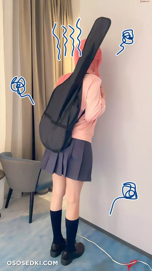 Arty Huang (Arty亚缇) cosplay Bocchi - Bocchi The Rock - 49