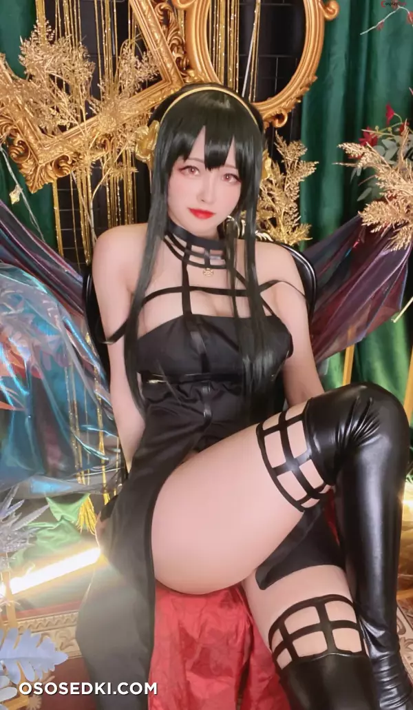 Arty Huang (Arty亚缇) cosplay Yor Forger - Spy x Family - 19
