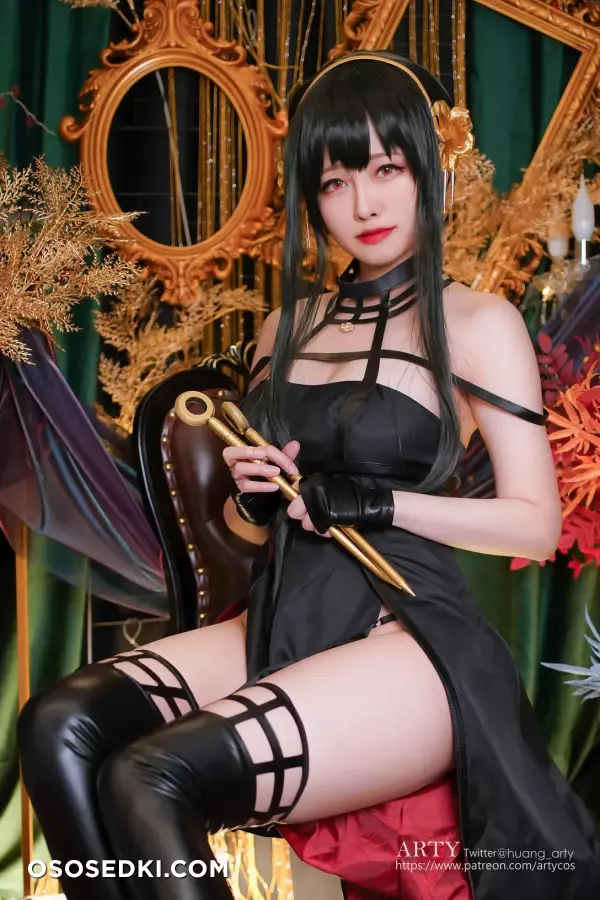 Arty Huang (Arty亚缇) cosplay Yor Forger - Spy x Family - 43