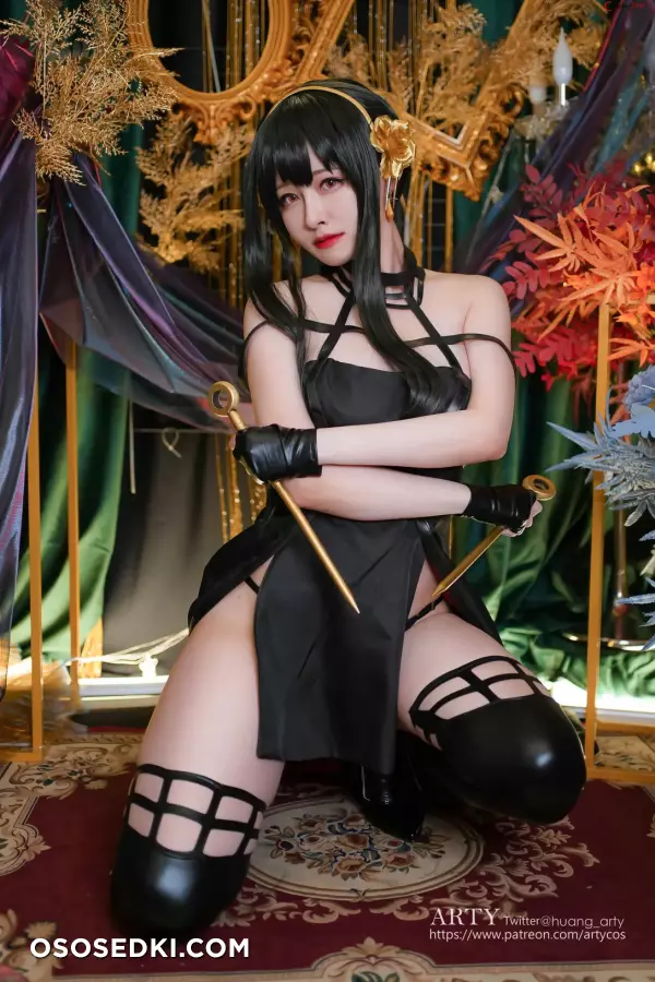 Arty Huang (Arty亚缇) cosplay Yor Forger - Spy x Family - 45