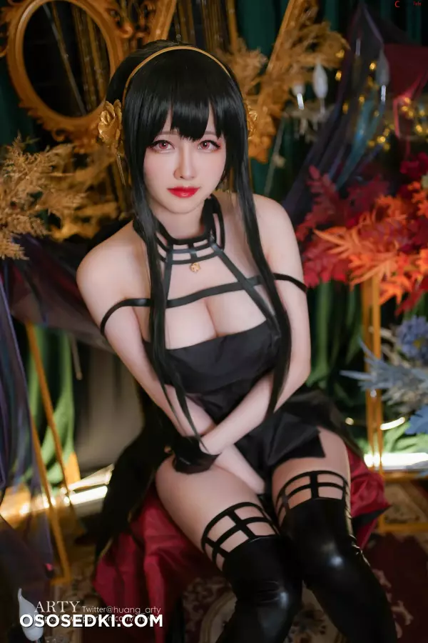 Arty Huang (Arty亚缇) cosplay Yor Forger - Spy x Family - 50