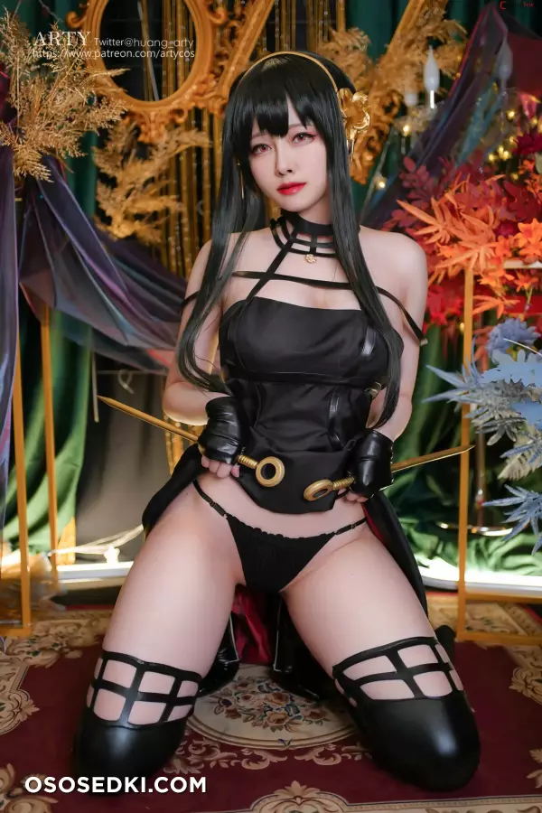 Arty Huang (Arty亚缇) cosplay Yor Forger - Spy x Family - 51