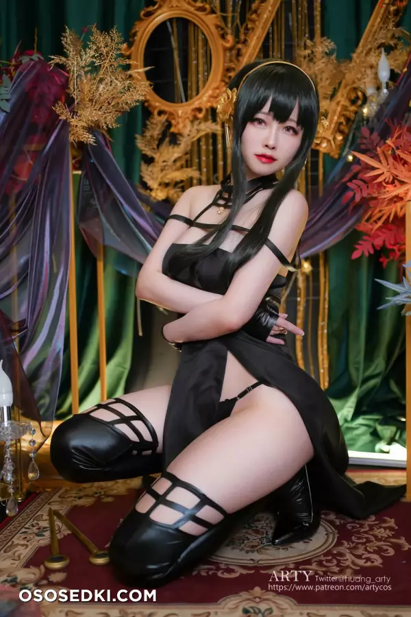 Arty Huang (Arty亚缇) cosplay Yor Forger - Spy x Family - 54