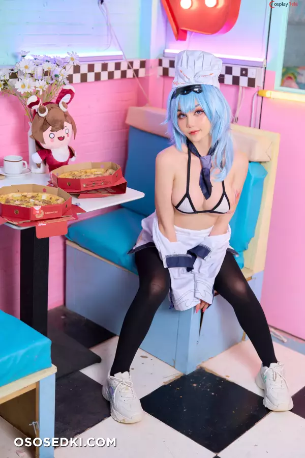 Joyce (Joyce Lin2x) cosplay Eula Pizza - Genshin Impact - 9