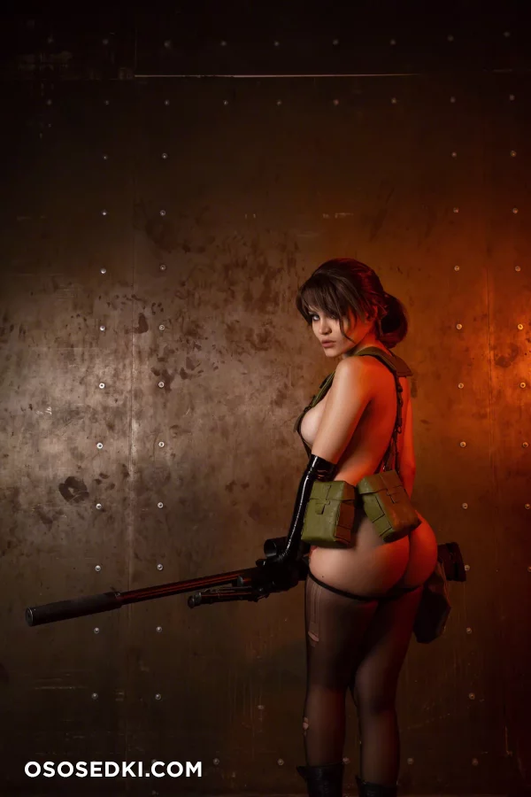 Kalinka Fox | Christina Fink - Quiet - Metal Gear Solid - 12