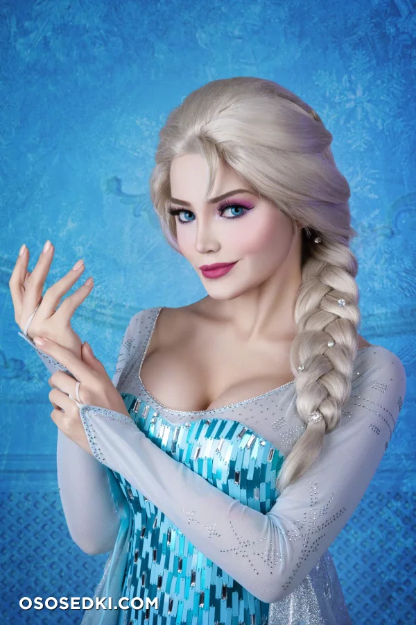 Kalinka Fox | Christina Fink - Princess Elsa - Frozen - 18