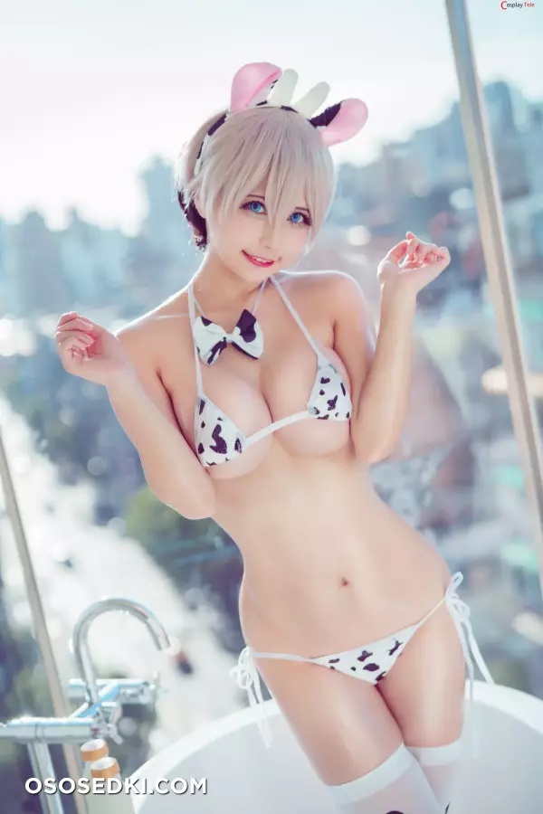 Okita Rinka (沖田凜花Rinka) cosplay Hana Uzaki - Uzaki-chan Wants to Hang Out! - 17