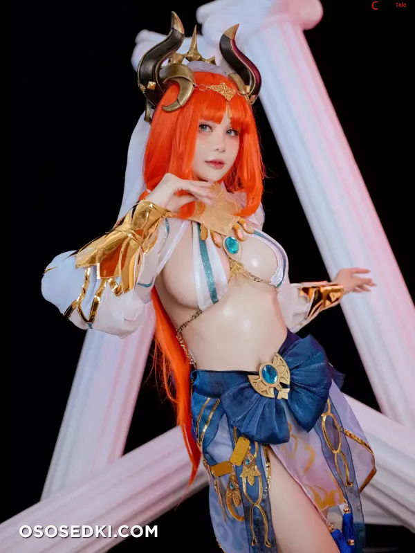 Joyce (Joyce Lin2x) cosplay Nilou - Genshin Impact - 6
