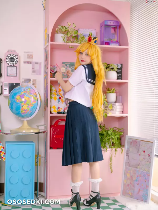 Joyce (Joyce Lin2x) cosplay Princess Peach - Super Mario - 24