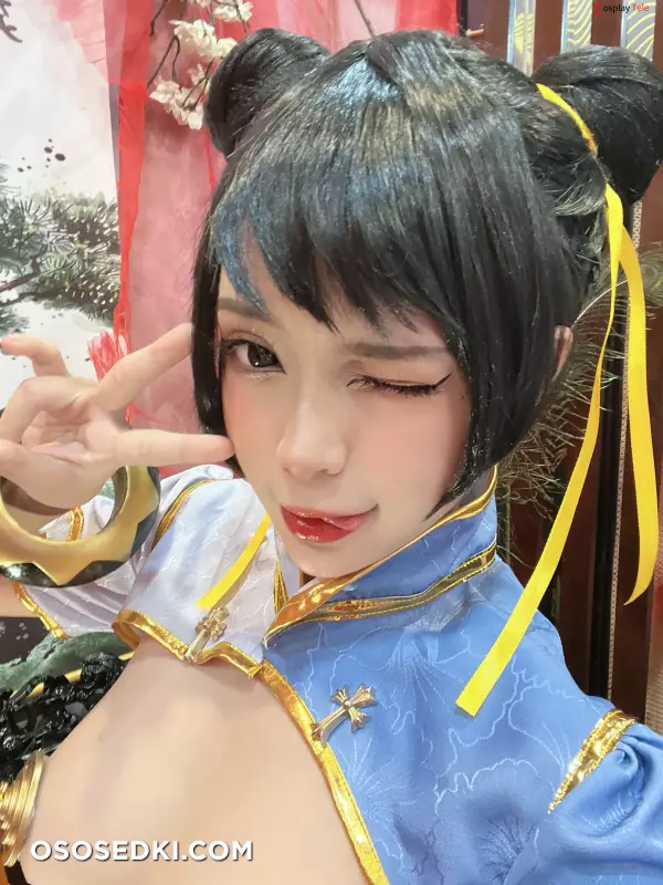 Umeko J cosplay Chun Li - Street Fighter - 90