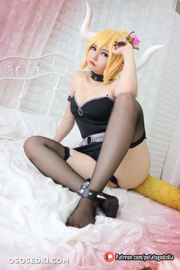Potato Godzilla - Bowsette (Mario Bros) - 32