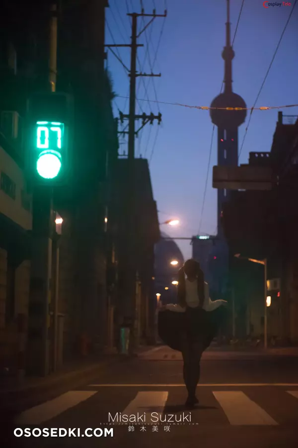 铃木美咲 (Misaki Suzuki) - Early Morning Intersection - 16