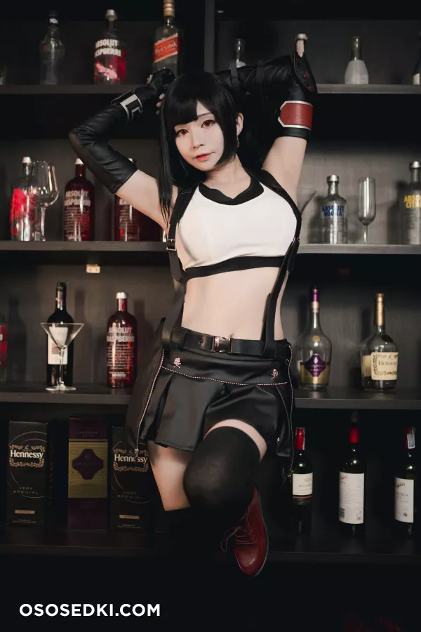 MeenFox - Tifa Lockhart Photobook Digital Remake And Sexy - 12