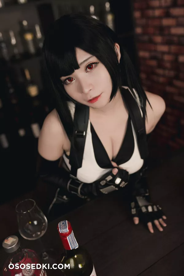 MeenFox - Tifa Lockhart Photobook Digital Remake And Sexy - 17