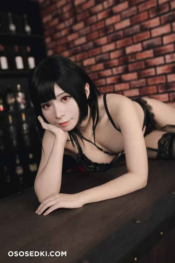 MeenFox - Tifa Lockhart Photobook Digital Remake And Sexy - 32