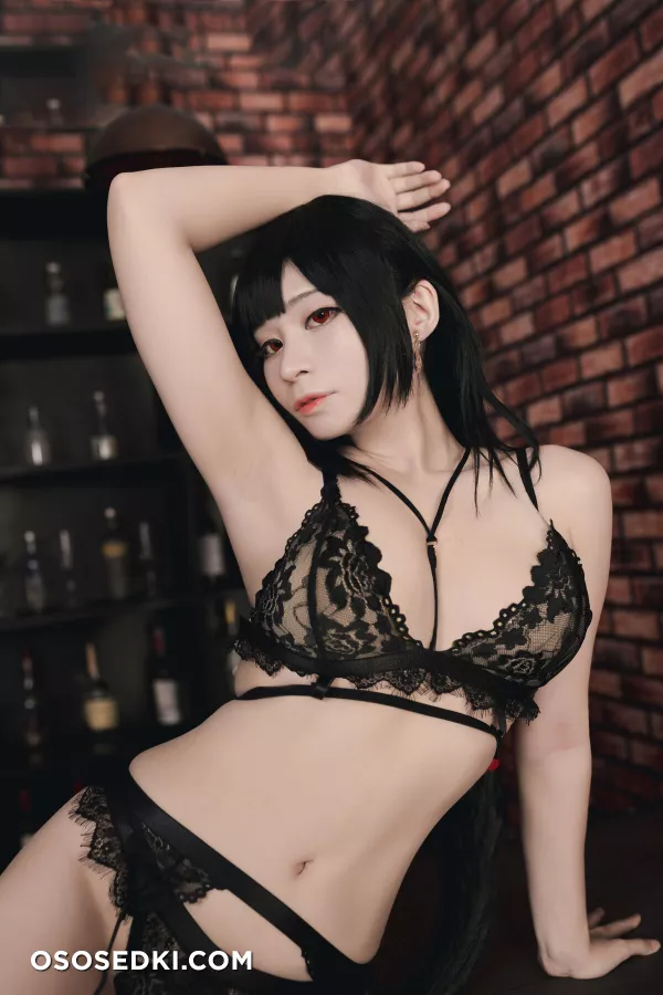 MeenFox - Tifa Lockhart Photobook Digital Remake And Sexy - 36