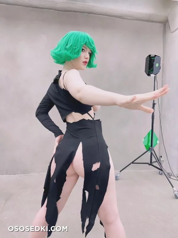 Lada Lyumos - Senritsu No Tatsumaki - One Punch Man - 30