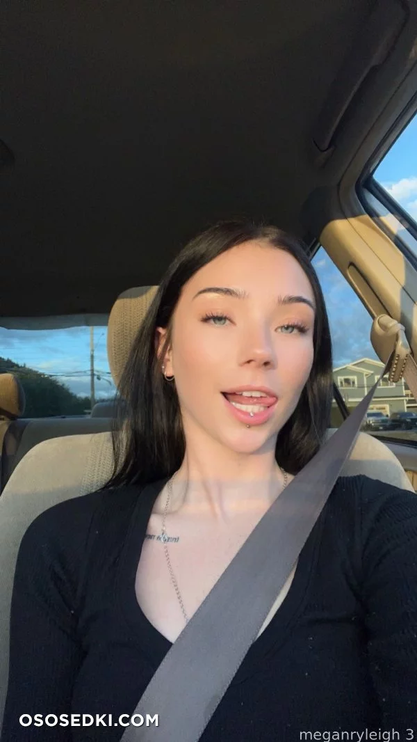 Megan Ryleigh - meganryleigh - 17