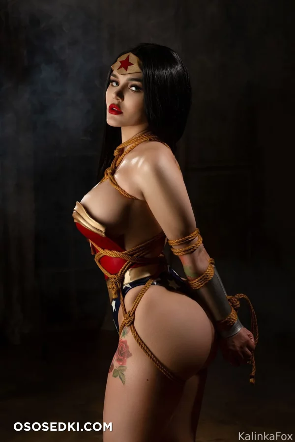 Kalinka Fox | Christina Fink - Wonder Woman - Justice League - 6