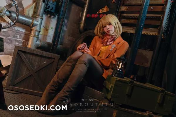 咬一口兔娘ovo (Yaokoututu) cosplay Ashley Graham - Resident Evil - 15