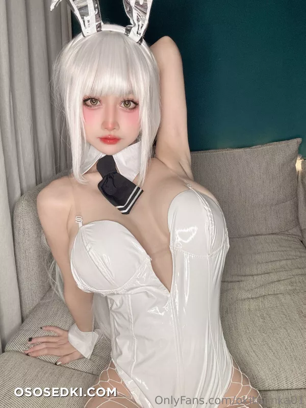 Okita Rinka - White Rabbit Blanc - 39