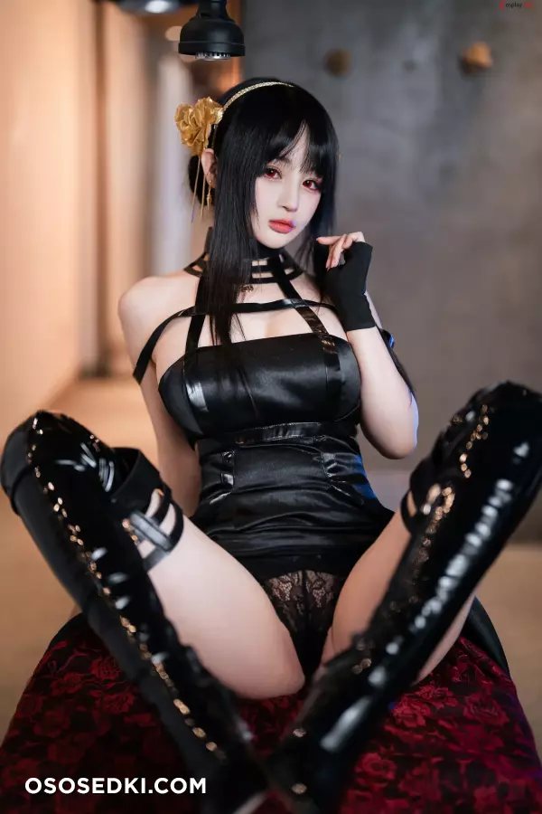 Sakurai Ningning-(桜井宁宁) cosplay Yor Forger - Spy x Family - 13