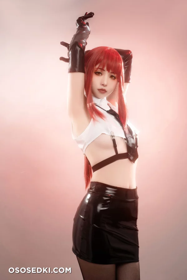 HornyCos - Red-Haired Petite Beauty Cosplays As Chainsaw Man Makima (Patreon) - 38