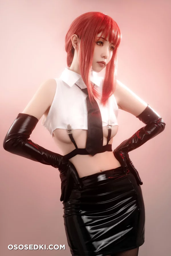 HornyCos - Red-Haired Petite Beauty Cosplays As Chainsaw Man Makima (Patreon) - 39