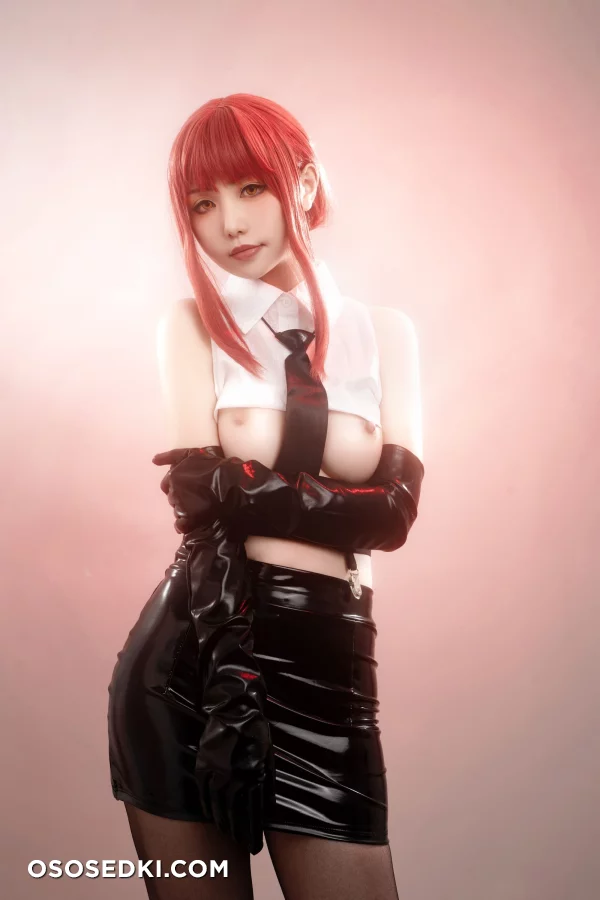 HornyCos - Red-Haired Petite Beauty Cosplays As Chainsaw Man Makima (Patreon) - 75