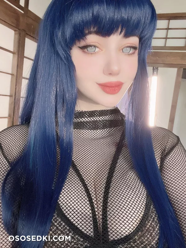 Alina Becker - Hinata - 36