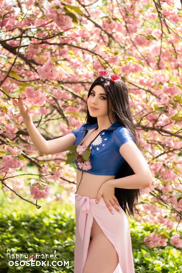 Happy Manek - Nico Robin - One Piece - 20