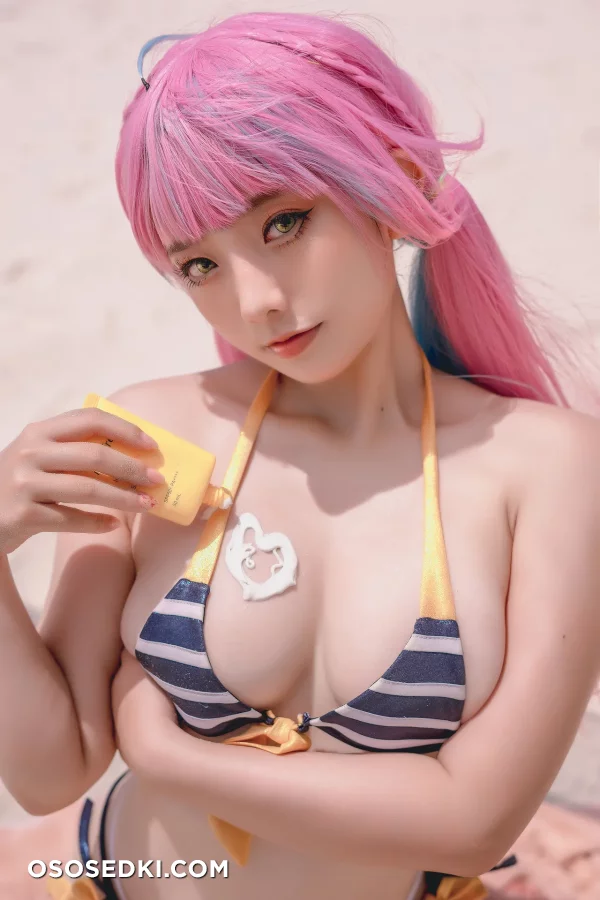 Messie Huang - Minato Aqua - Hololive - 18
