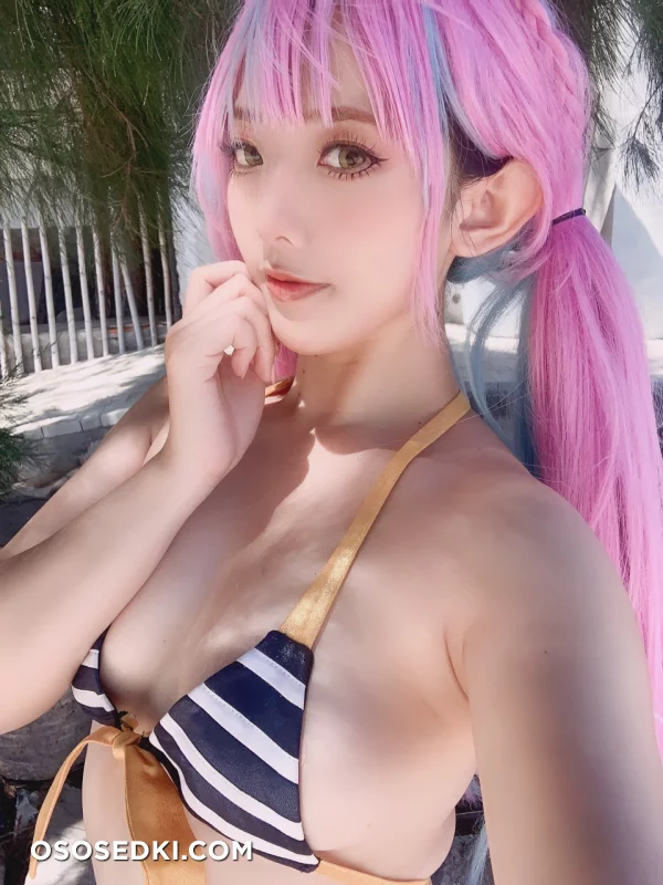 Messie Huang - Minato Aqua - Hololive - 23