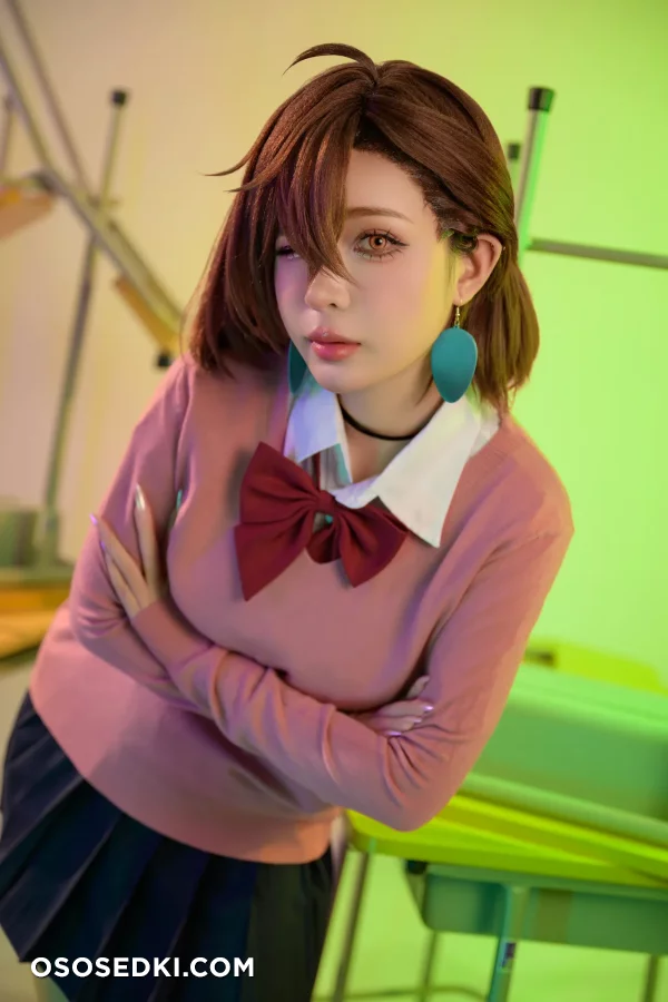 Umeko J - Momo Ayase - Dandadan - 9