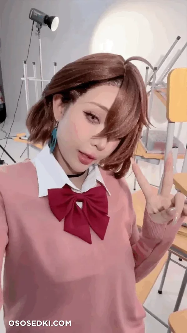 Umeko J - Momo Ayase - Dandadan - 95
