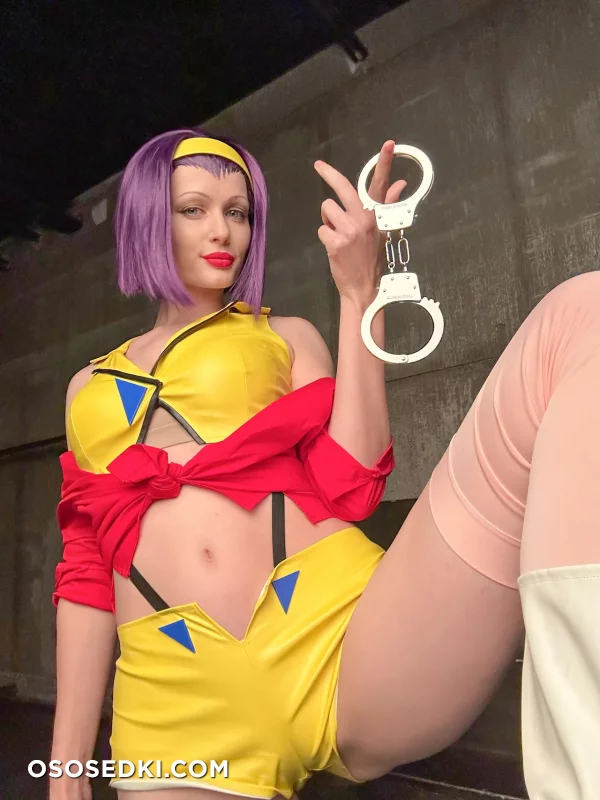 Vlada Lutsak | Tniwe - Faye Valentine - Cowboy Bebop - 31
